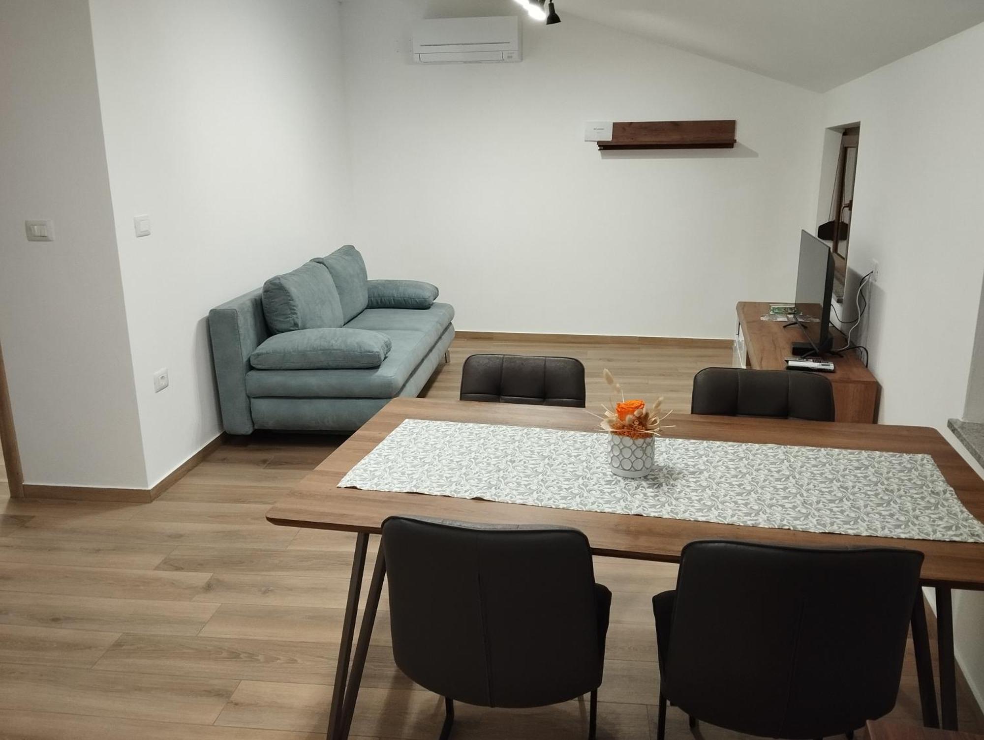 Apartmaji Tanto Malovse Crnice Екстериор снимка