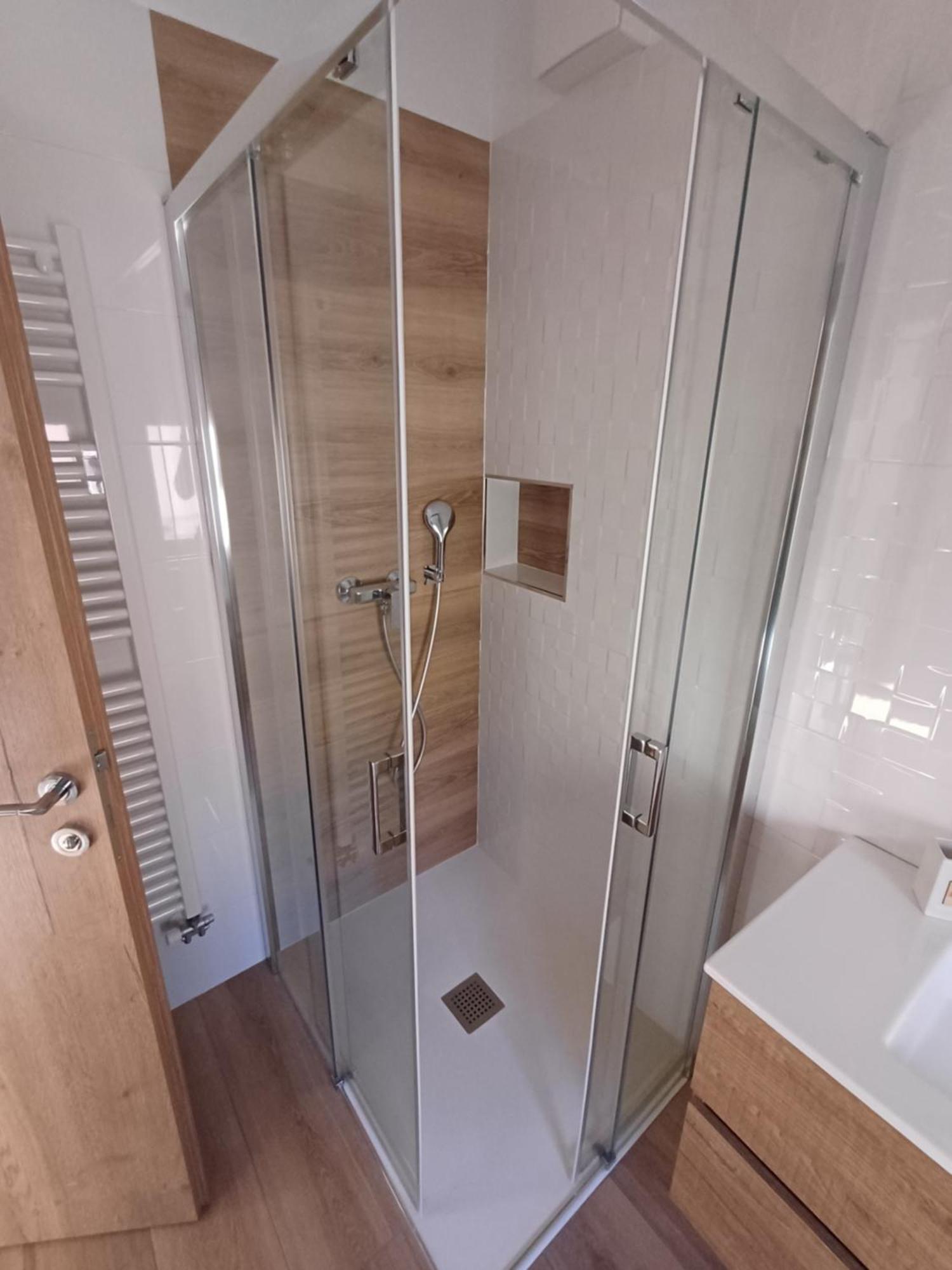 Apartmaji Tanto Malovse Crnice Екстериор снимка