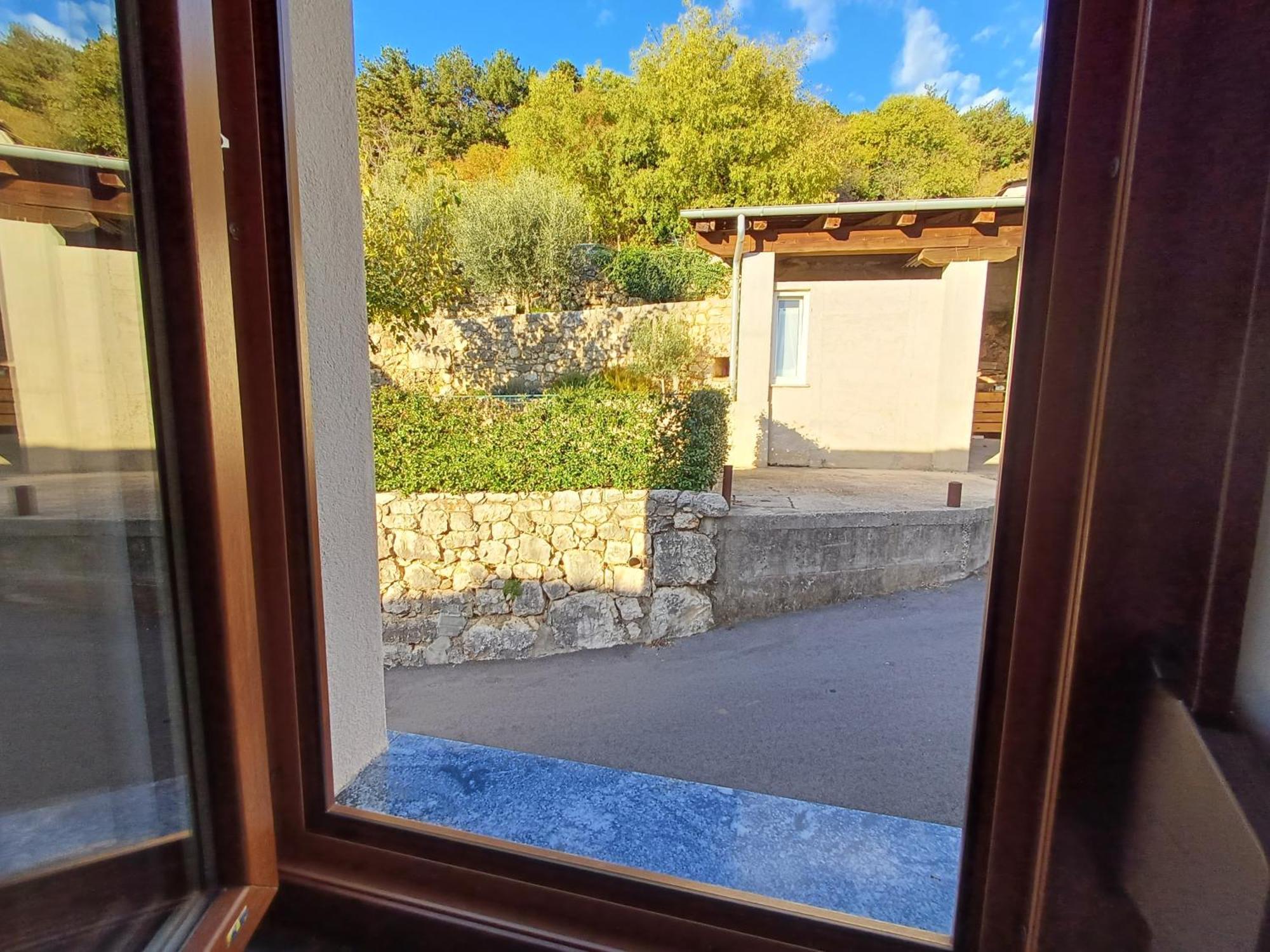 Apartmaji Tanto Malovse Crnice Екстериор снимка
