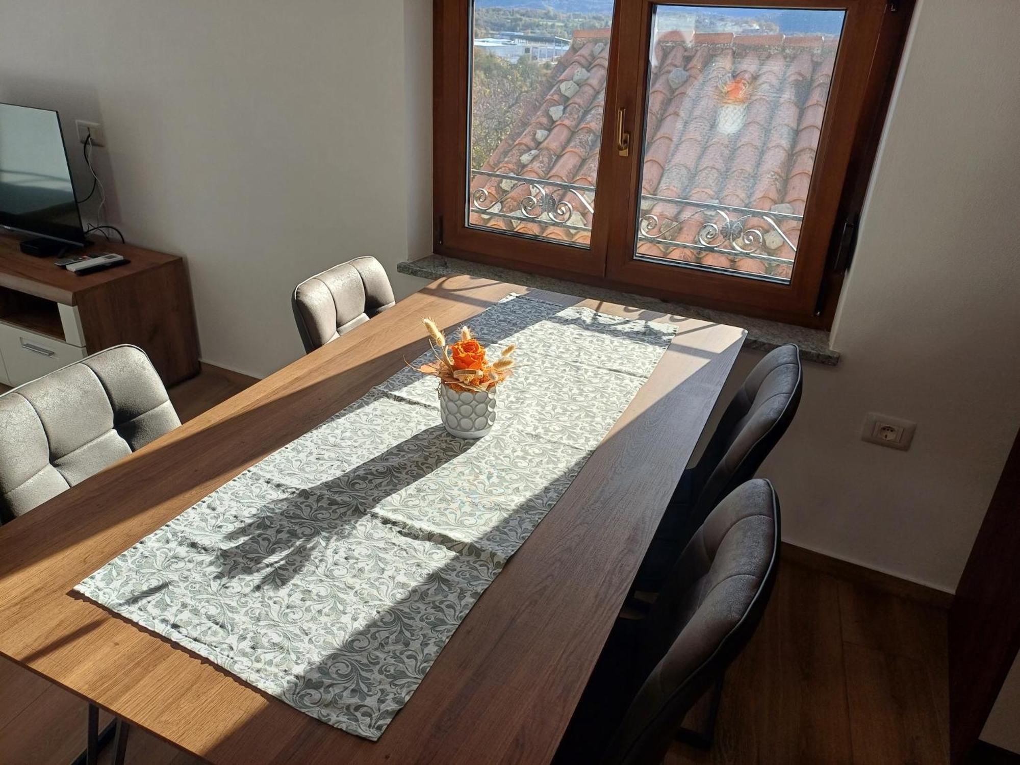 Apartmaji Tanto Malovse Crnice Екстериор снимка